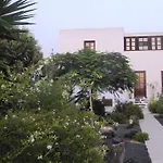 El Inti Bed & Breakfast 4*