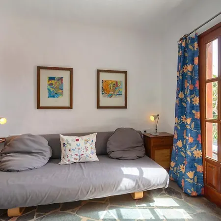 El Inti Bed & Breakfast Tinajo