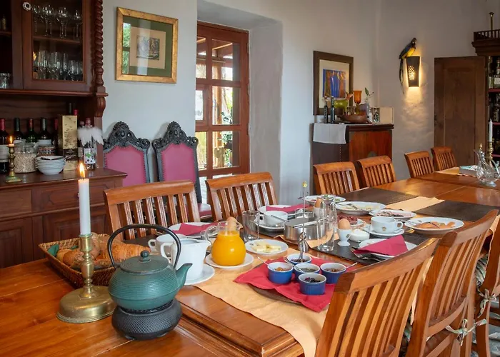 El Inti Bed & Breakfast 4*