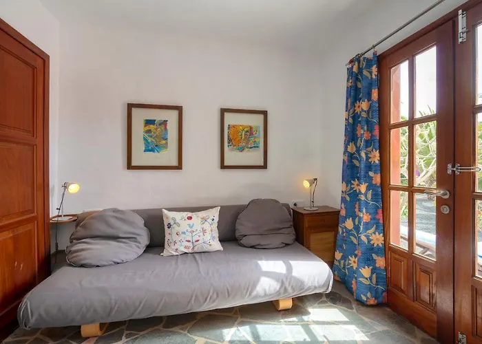 El Inti Bed & Breakfast Tinajo