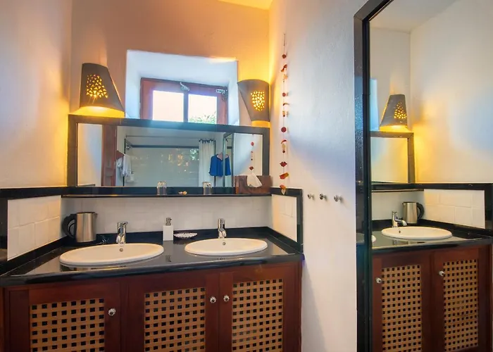 Bed & Breakfast El Inti 4*