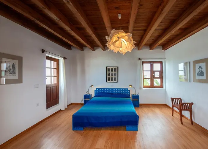 El Inti Bed & Breakfast 4*