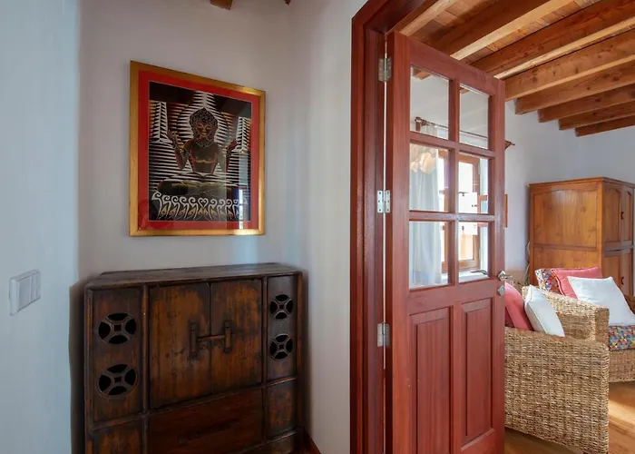 Bed & Breakfast El Inti Tinajo